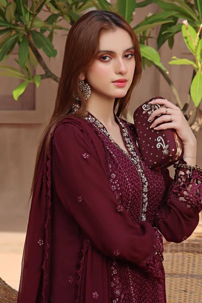 Brand :*CRIMSON* Front Full Heavy Chickenkari Embroidered
