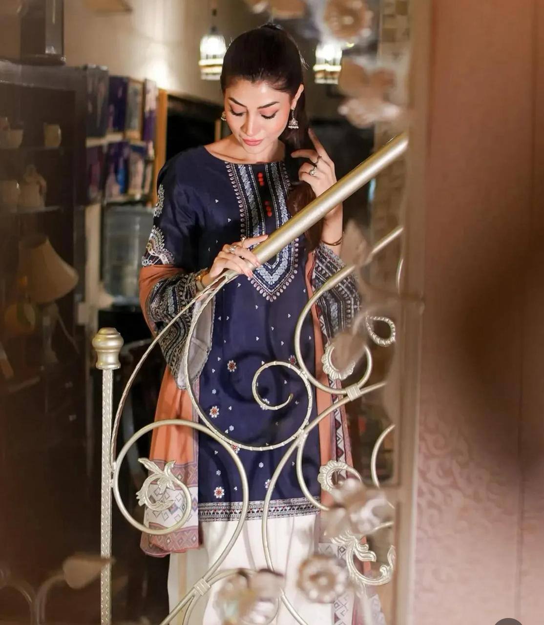 Jazmin Fully Embroidered LINEN 3Pc With Printed Chiffon Duppata