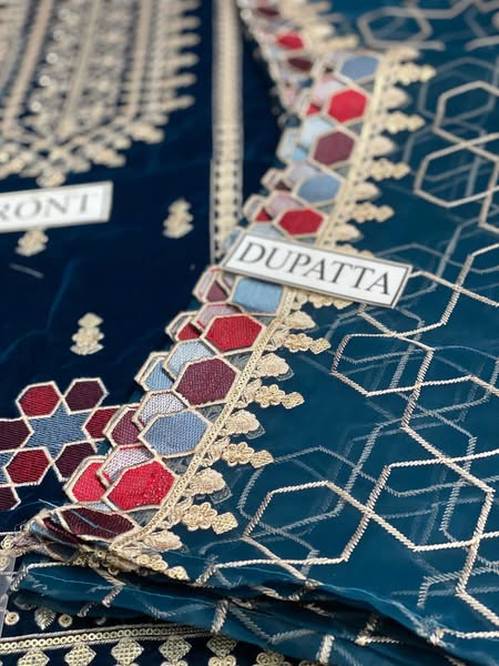 Brand …*CROSS STITCH* Stuff.*VELVET(micro9000)* Dupatta.. *ORGANZA*